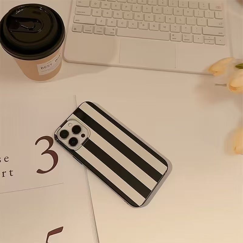 Klein, fris design telefoonhoe - Phone Accessories List recensie en prijs