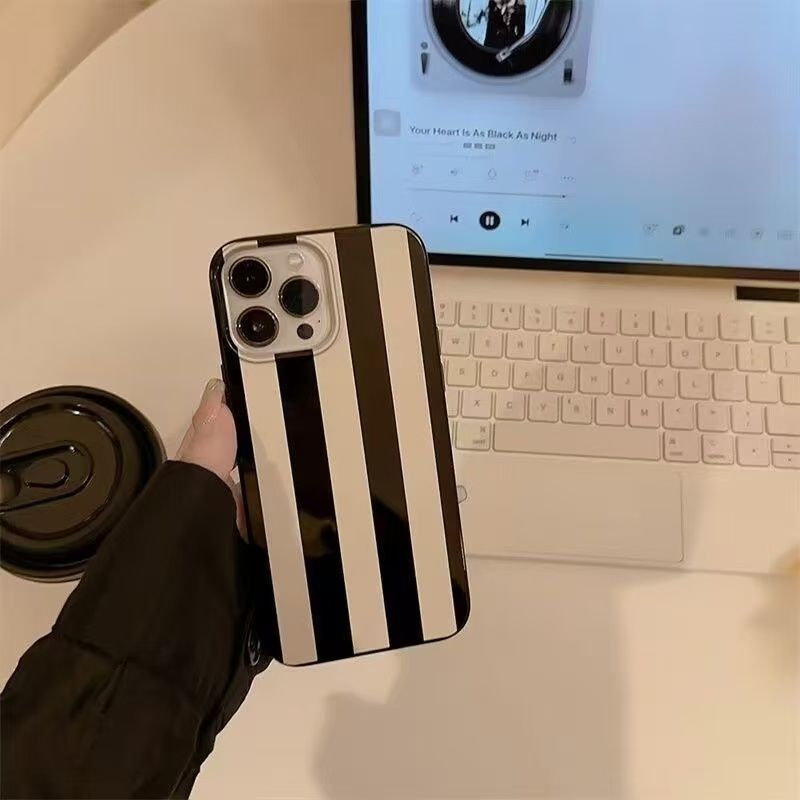 Klein, fris design telefoonhoe - Phone Accessories List recensie en prijs